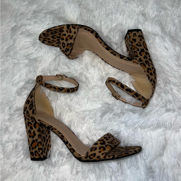 Refresh Cheetah Leopard Print Heels size Women’s 9 - Picture 1 of 6